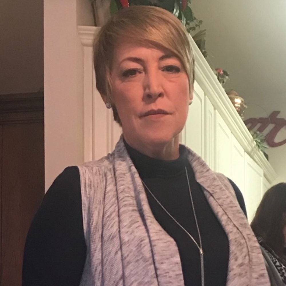 Meet your Posher, Lisa